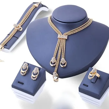 4 Ks/Set Luxusný Klasické dámske Šperky Set Pozlátené Crystal Zirkón Kovové Reťaze Náhrdelník Náramok Náušnice Prsteň pre Nevestu