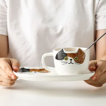 Kreatívne Cute Cat Keramické Kávy Set Hrnček s Táckou a Lyžice Domov Cartoon Raňajky Pohár Office Pitie Čaju Poháre Na Popoludnie
