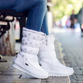 Ženy topánky 2022 nové módne udržať v teple plyšové čižmy žena zips ležérne topánky žena zimné topánky na platforme č-slip