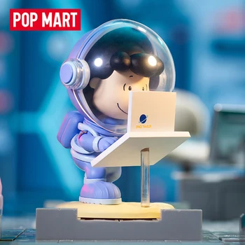 POP MART Snoopy Priestor Série Nevidiacich Box na Hračky Caja Ciega Dievča Kawaii Bábika Akcie Obrázok Hračky Darček k Narodeninám Dieťa Model Mystery Box